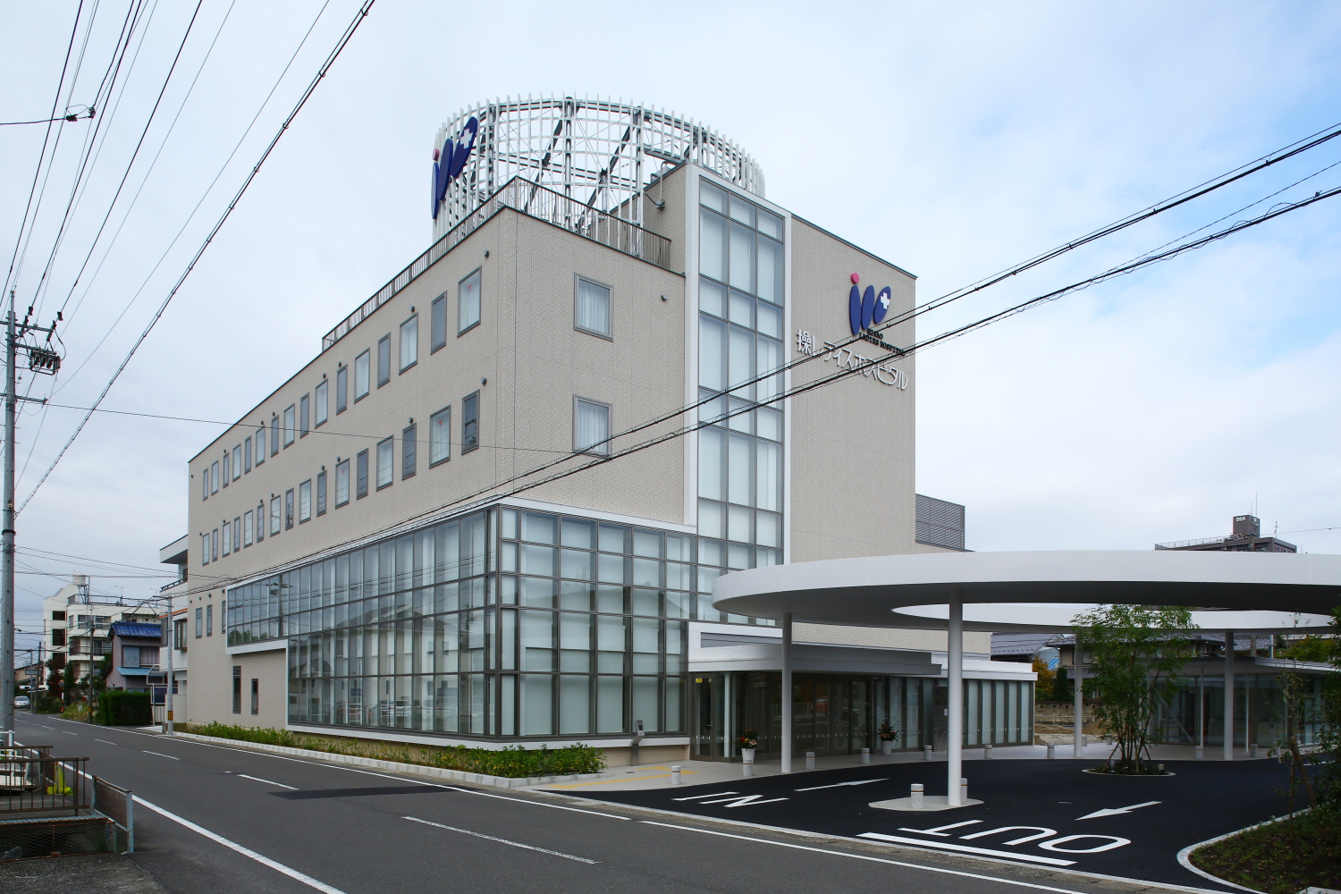 操レディスホスピタル本院の外観